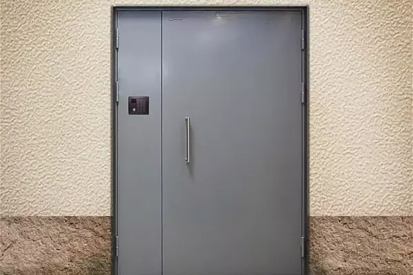 Тамбурные двери в Ивантевке